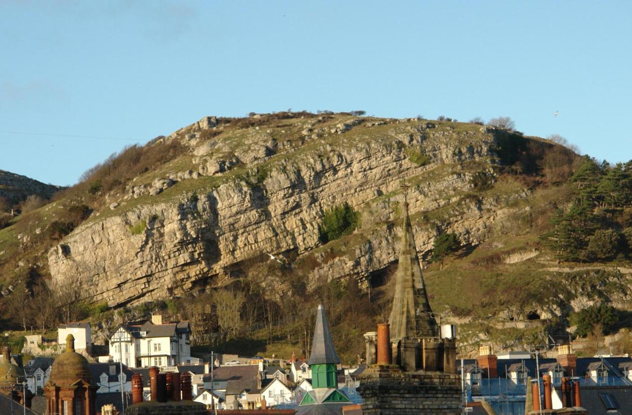Cedar House, Formerly Shamrock House Llandudno Exteriör bild